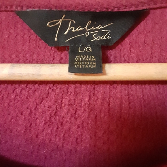 Blouse - Picture 3 of 3